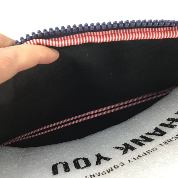 NWOT Herschel Laptop / Tablet Padded Sleeve - Picture 7 of 8